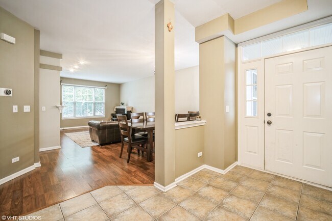Building Photo - 414 Shadow Creek Dr
