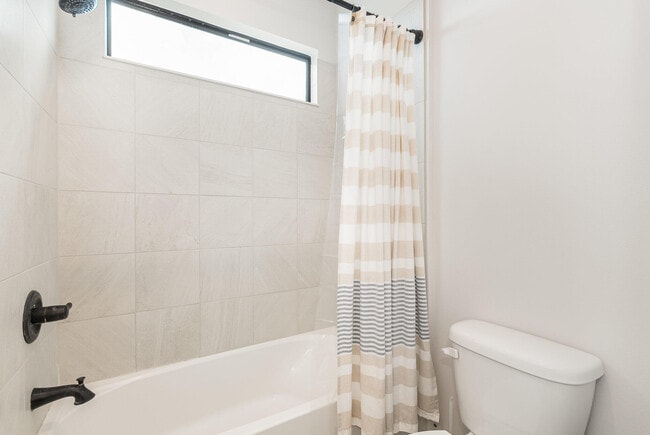 Building Photo - 3179 Ribbon Grass Dr