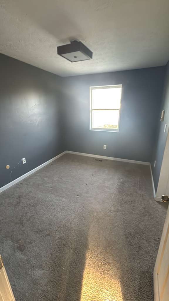 Building Photo - 4599 N Dixie Dr