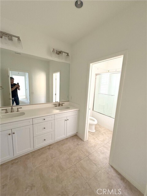 Building Photo - 89 Field Poppy