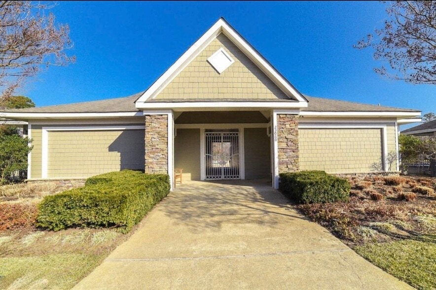 Building Photo - 23141 Foxglove Way