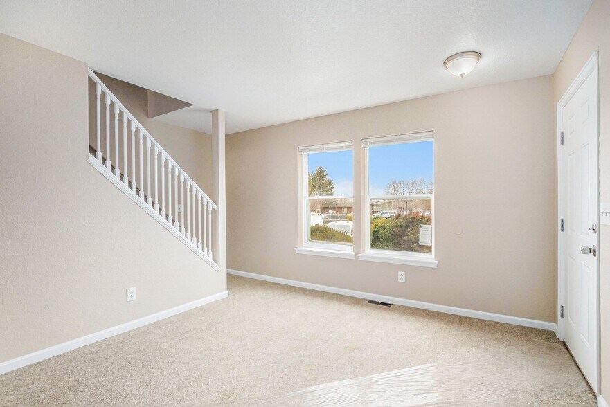 Building Photo - 16373 E 17th Pl