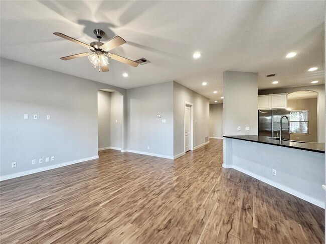 Building Photo - 311 Glen Valley Lane