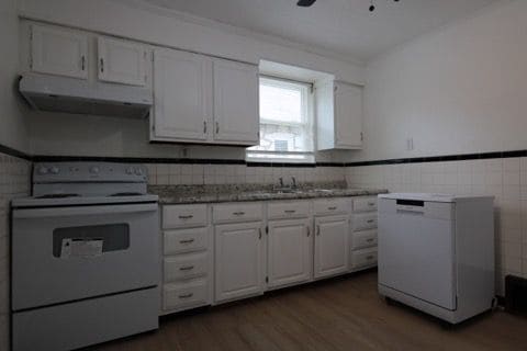Building Photo - 7047 Lena Ave