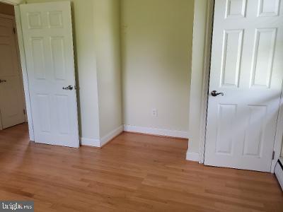 Building Photo - 326 Wellham Ave