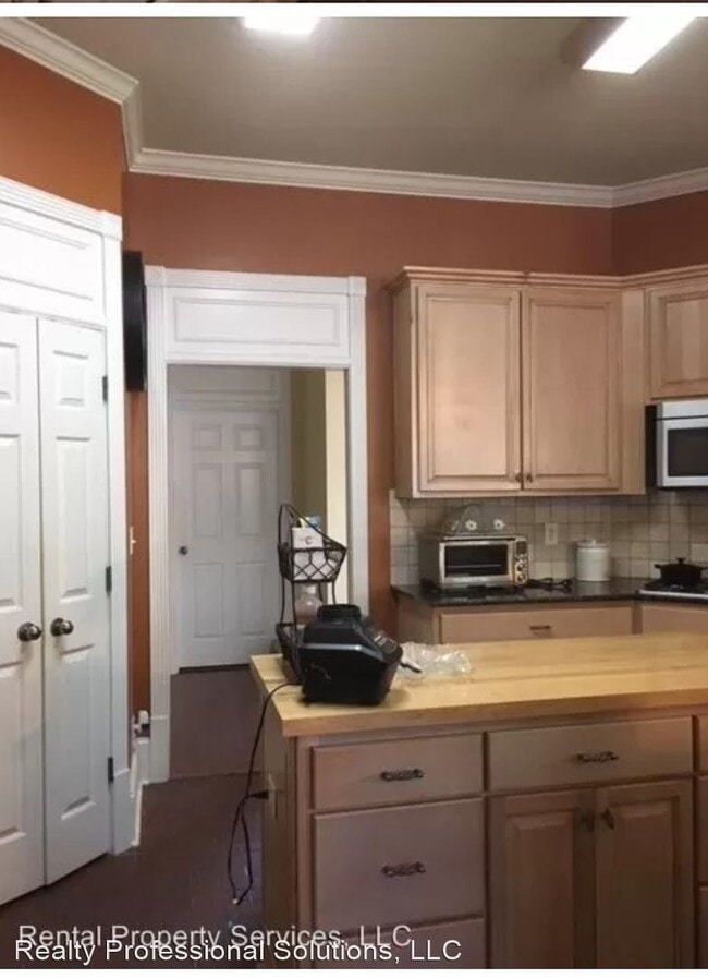 Building Photo - 4 br, 3.5 bath House - 8312 Chadburn Crossing