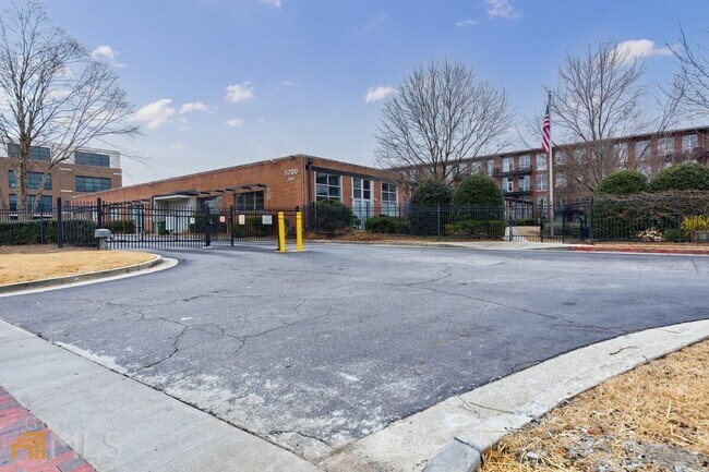 Building Photo - 5200 Peachtree Rd