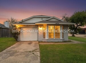 Building Photo - 18102 Twin Creek Dr