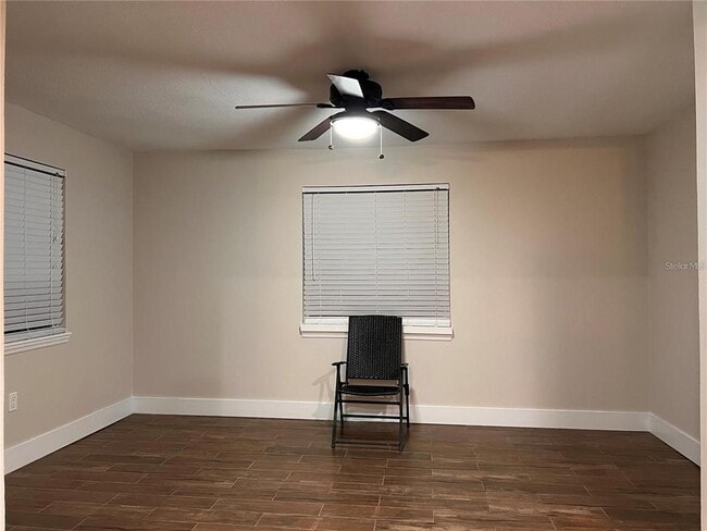 Building Photo - 14715 Bayonne Rd