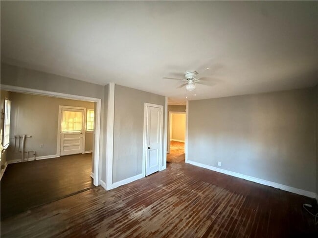 Building Photo - 353 11th Ave