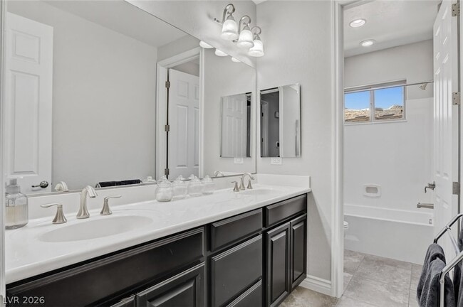 Building Photo - 11 Grand Masters Dr