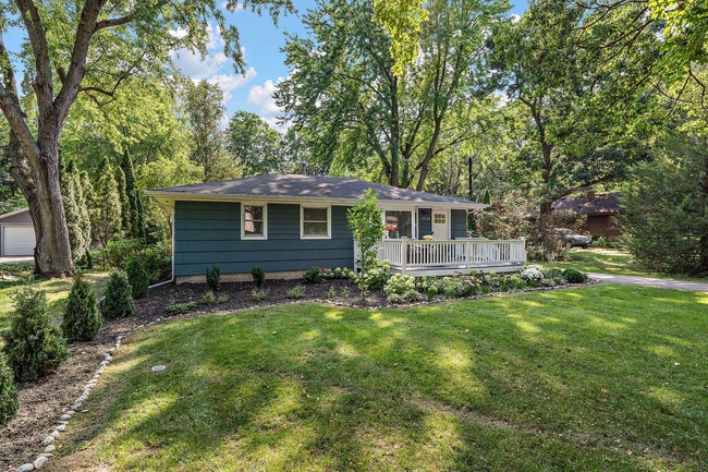 Building Photo - 17035 9th Ave N