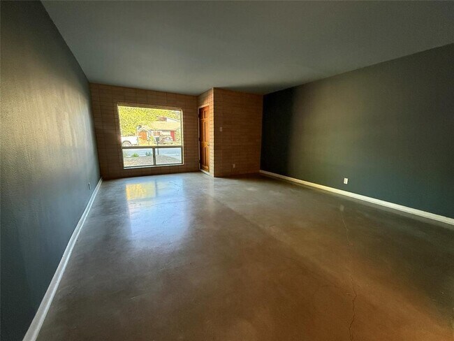 Building Photo - 1214 Arthur Stiles Rd