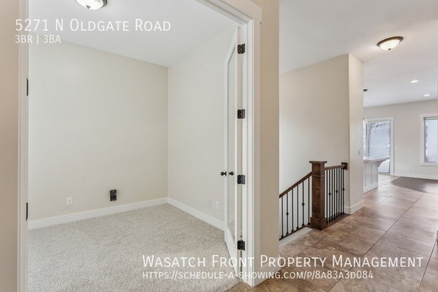 Building Photo - 5271 N Oldgate Rd