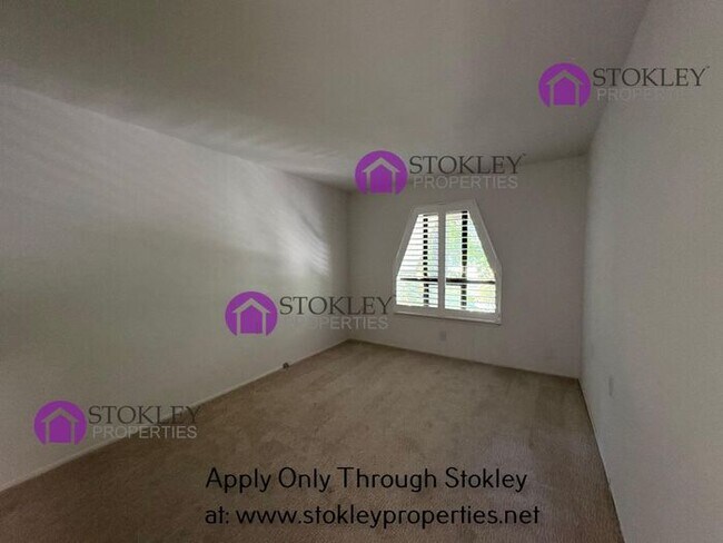 Building Photo - 1317 Canyonwood Ct