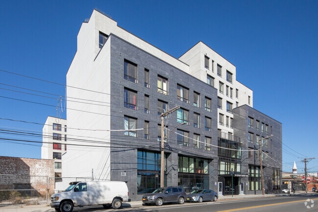 Building Photo - 1414 Central Ave