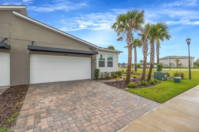 Building Photo - 5886 Timberdale Ave