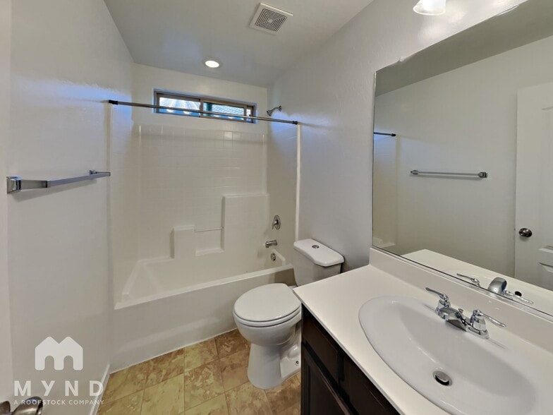 Building Photo - 7693 Lots Hills Dr