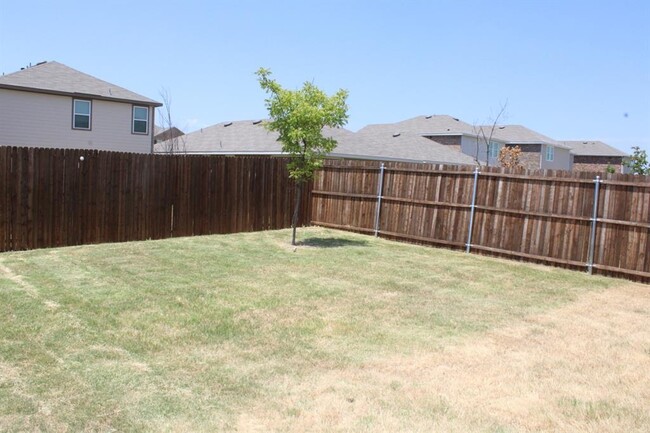 Building Photo - 6416 Bishop Dr