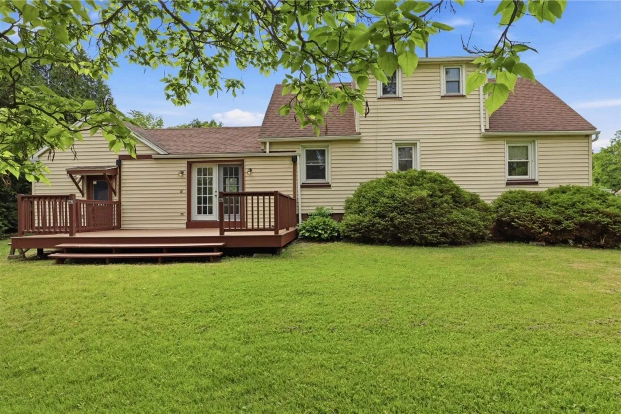 Building Photo - 27 Pleasant View Dr