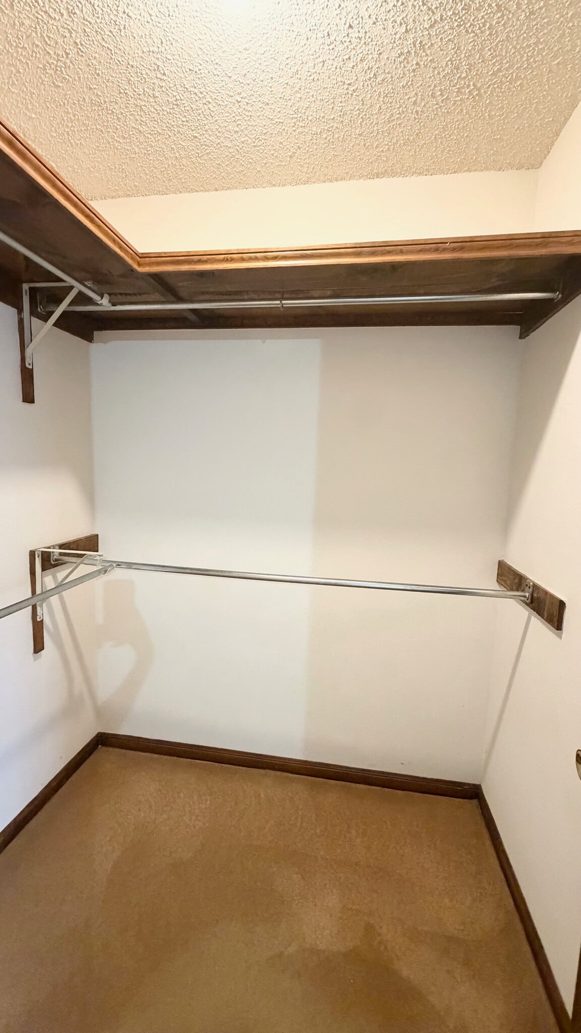 Building Photo - 610 Natalie Dr