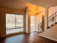 Building Photo - 6217ri