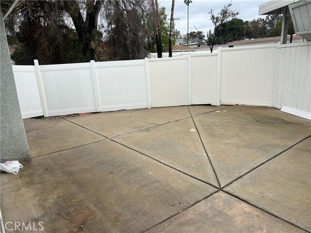 Building Photo - 94 N San Mateo St