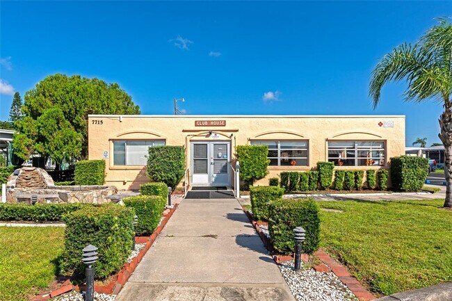 Building Photo - 3308 Anastasia Pl