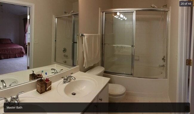 Building Photo - Spectacular Lake View Townhome in Alpharetta – 3 Bedrooms + Office | Available July 1, 2026