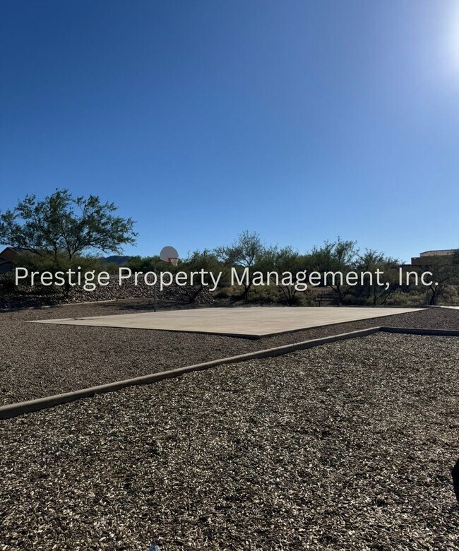 Building Photo - 3/2 Spacious Vail Home, Must See!