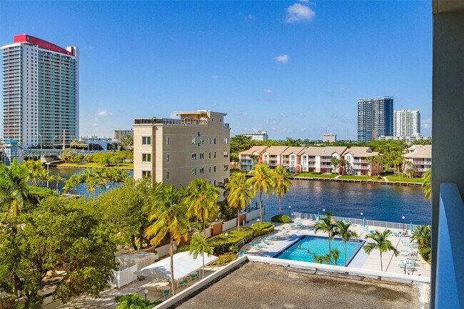 Primary Photo - 3800 S Ocean Dr