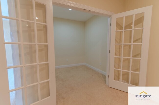 Building Photo - 11227 Terrace Ln