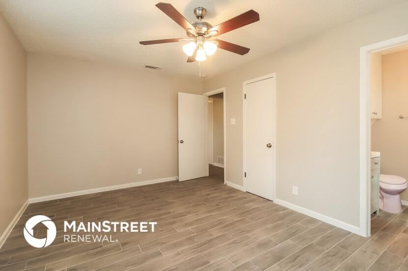 Building Photo - 5621 Macdougall Dr