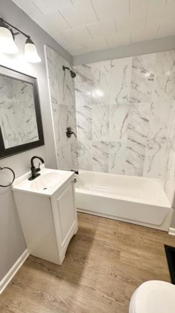 Building Photo - Spacious 3BR / 2BA Home – Private Upstairs Living Area & Fenced Backyard