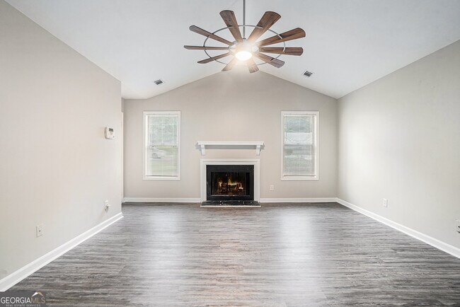 Building Photo - 1238 McPherson Ln