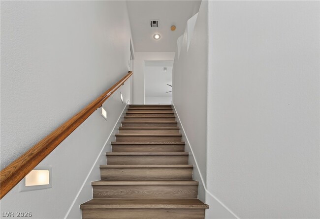Building Photo - 2572 Corner Stone Cir