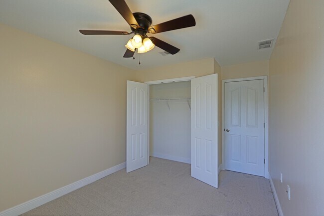 Building Photo - 2099 Wilsons Plover Cir