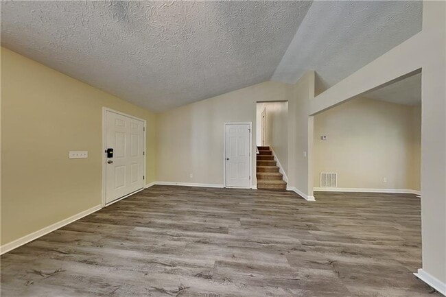 Building Photo - 1049 Braddock Cir