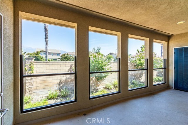 Building Photo - 12336 Hollyhock Dr