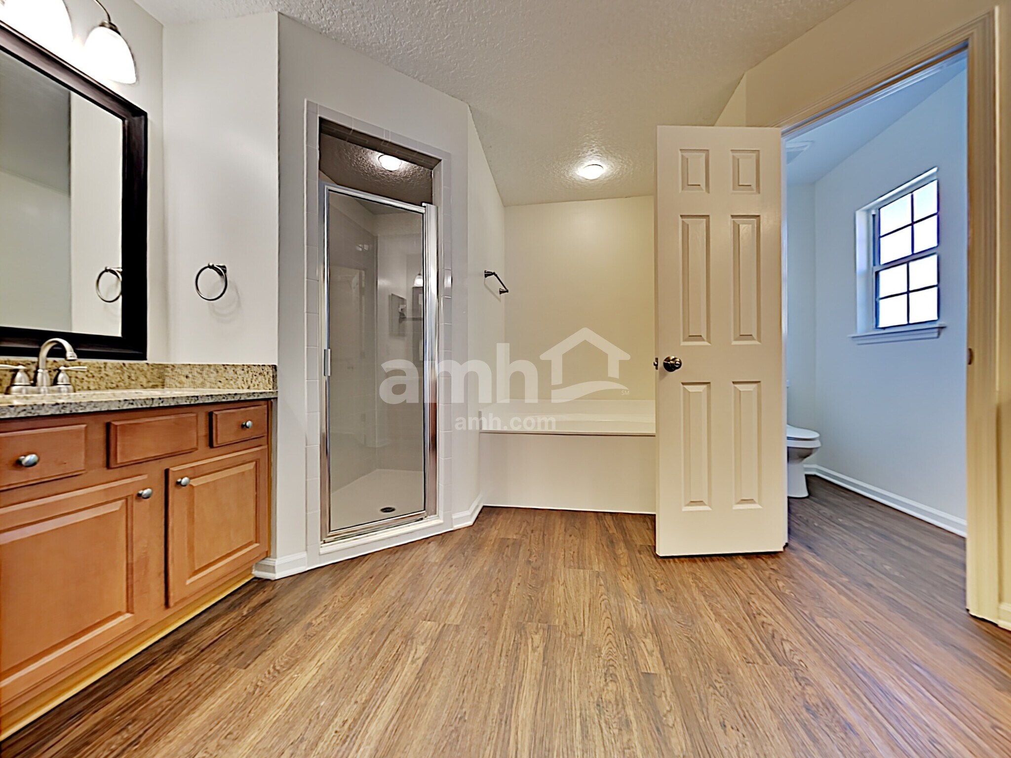 Building Photo - 656 Hampton Downs Ct