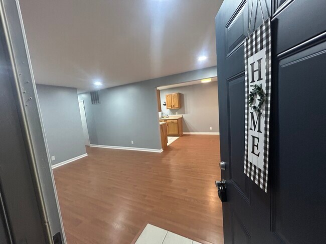 Building Photo - 2340 Carnation Dr