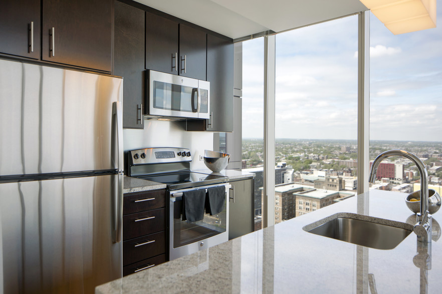 High-end finishes complement the designer kitchens - 3737 CHESTNUT