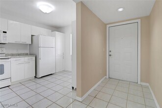 Building Photo - 7779 Jewel Ln