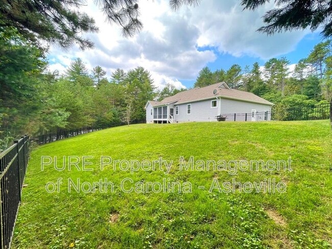 Building Photo - 158 Scenic Ridge Dr