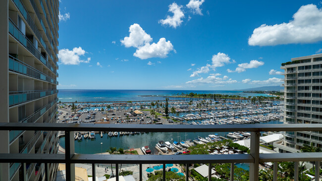 Building Photo - 1777 Ala Moana Blvd