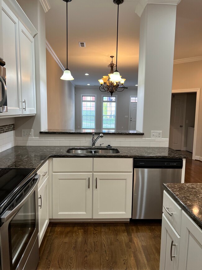 Building Photo - 510 Bowerwood Cir