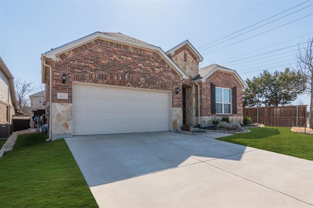 Building Photo - 4800 Meadow Falls Dr