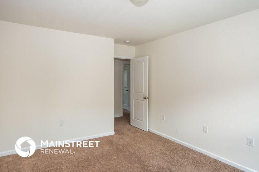 Building Photo - 5414 Graypark Dr