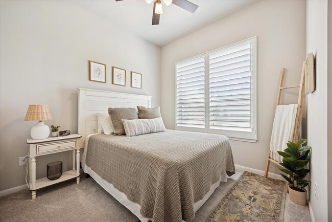 Building Photo - 476 Anfield Cir