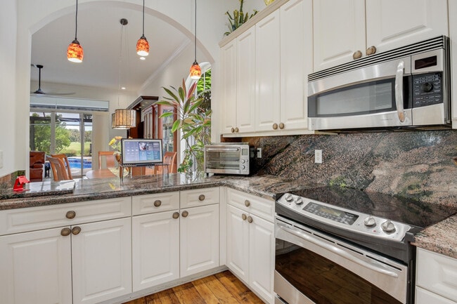 Building Photo - 6763 Rothschild Cir